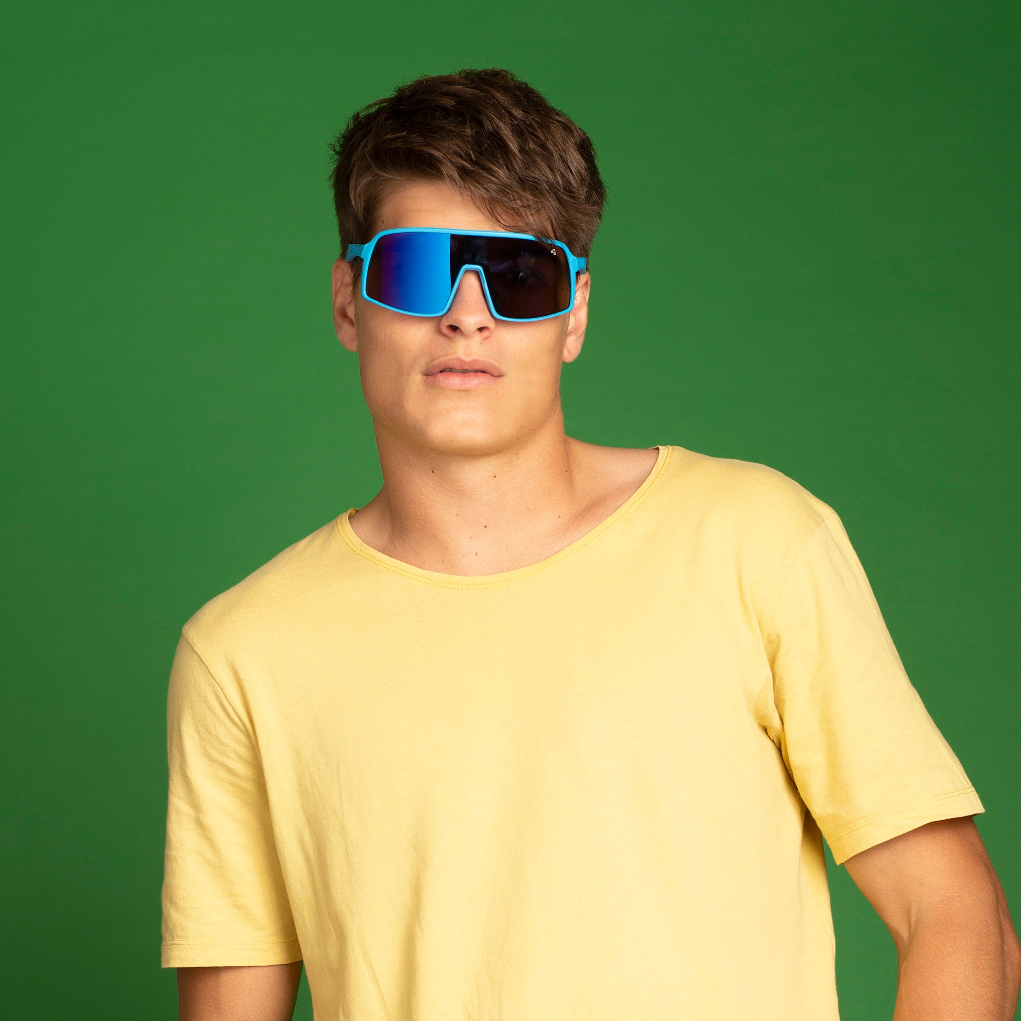 Biscayners Harbor Blue Men's Sunglasses - Image 4