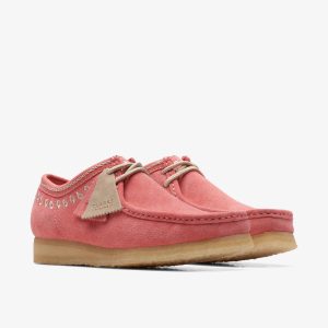 Clarks Men's Wallabee - Pink Embroidery