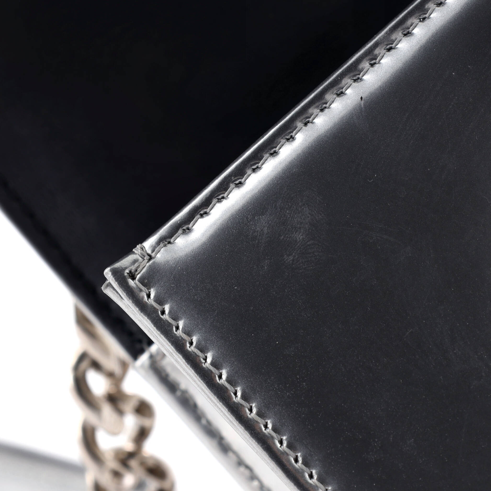 Pre-Loved Christian Dior Diorama Flap Bag Beaded Leather Small - Image 7