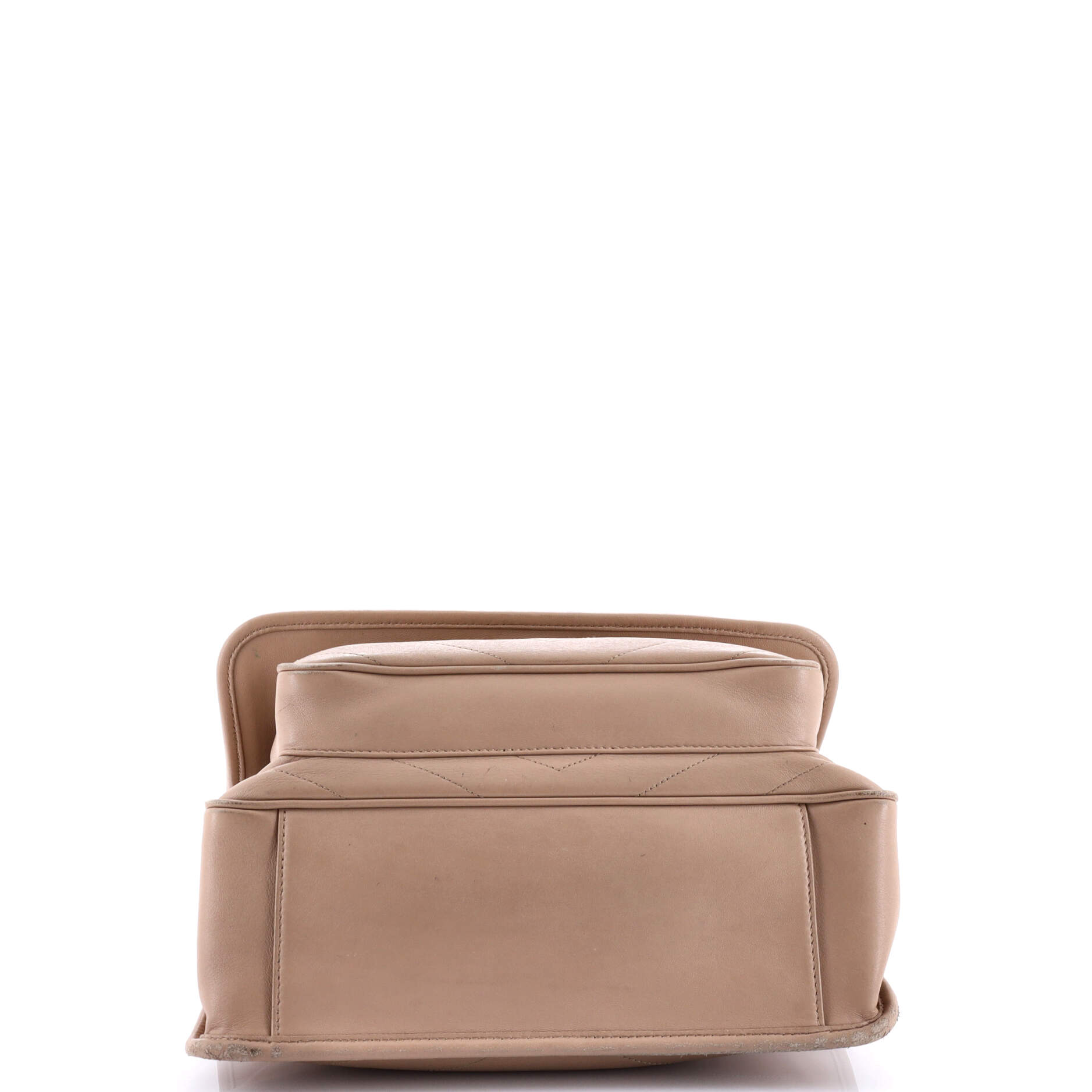 Pre-Loved Saint Laurent Niki Chain Flap Bag Matelasse Chevron Leather Medium - Image 4