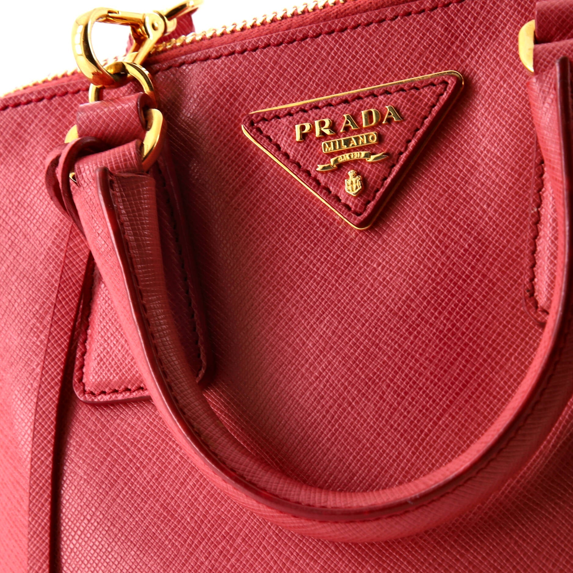 Pre-Loved Prada Promenade Bag Saffiano Leather Small - Image 7