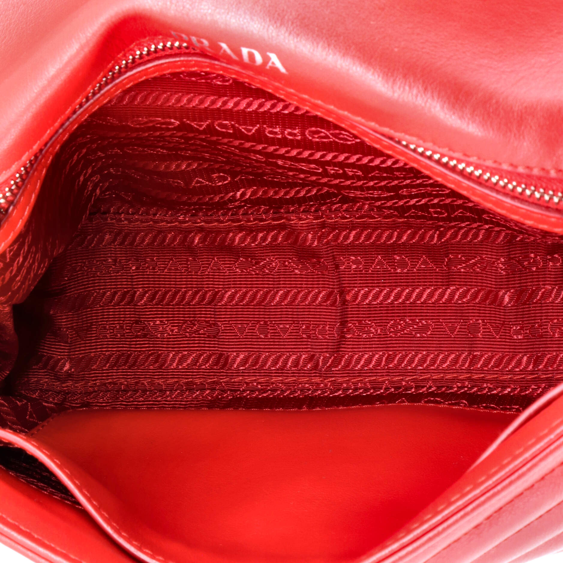 Pre-Loved Prada Chain Flap Shoulder Bag Diagramme Quilted Leather Medium - Image 5