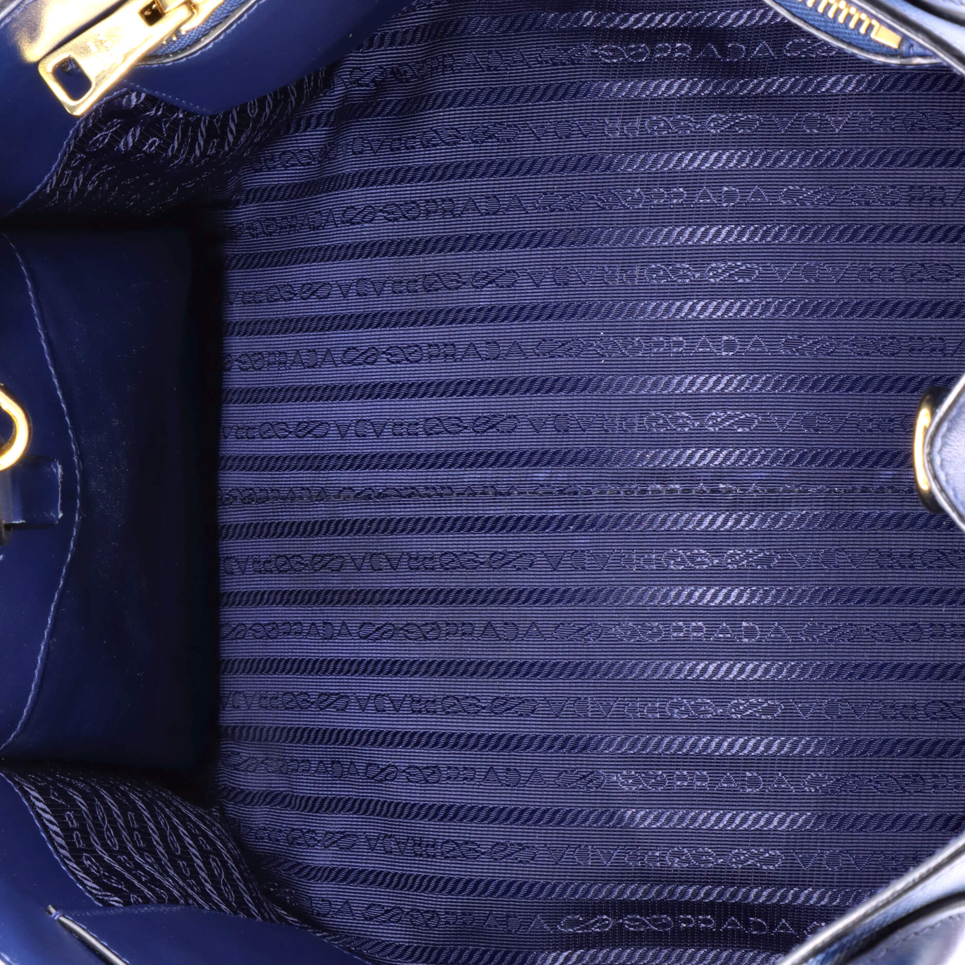 Pre-Loved Prada Monochrome Tote Saffiano with City Calf Medium - Image 5