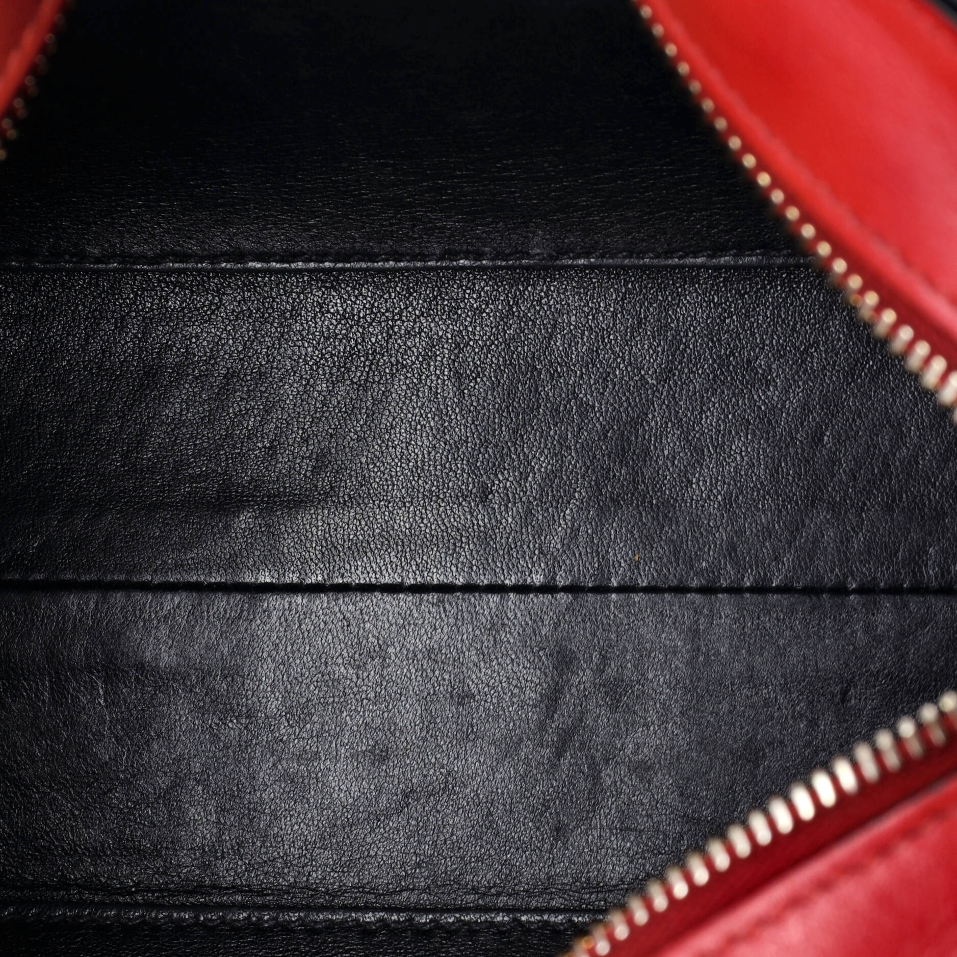 Pre-Loved Prada Esplanade Crossbody Bag Saffiano with City Calf Small - Image 5