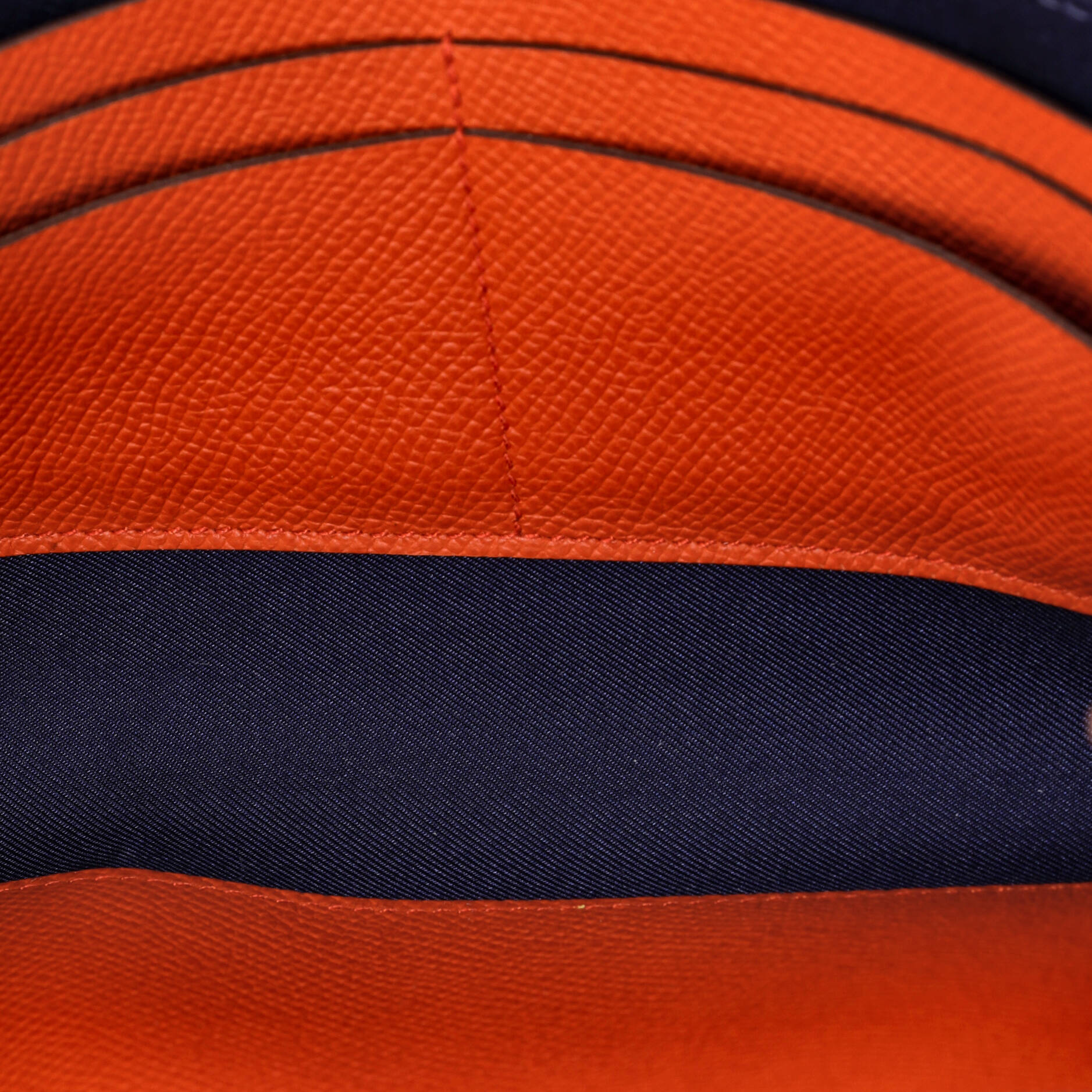 Pre-Loved Hermes Nouveau To Go Wallet Epsom with Swift - Image 5