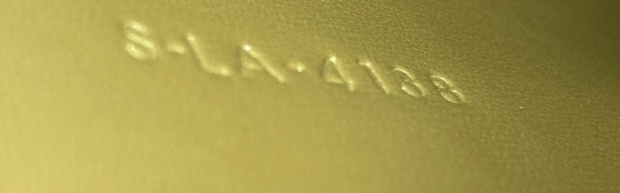 Pre-Loved Celine Classic Box Bag Grainy Leather Teen - Image 6