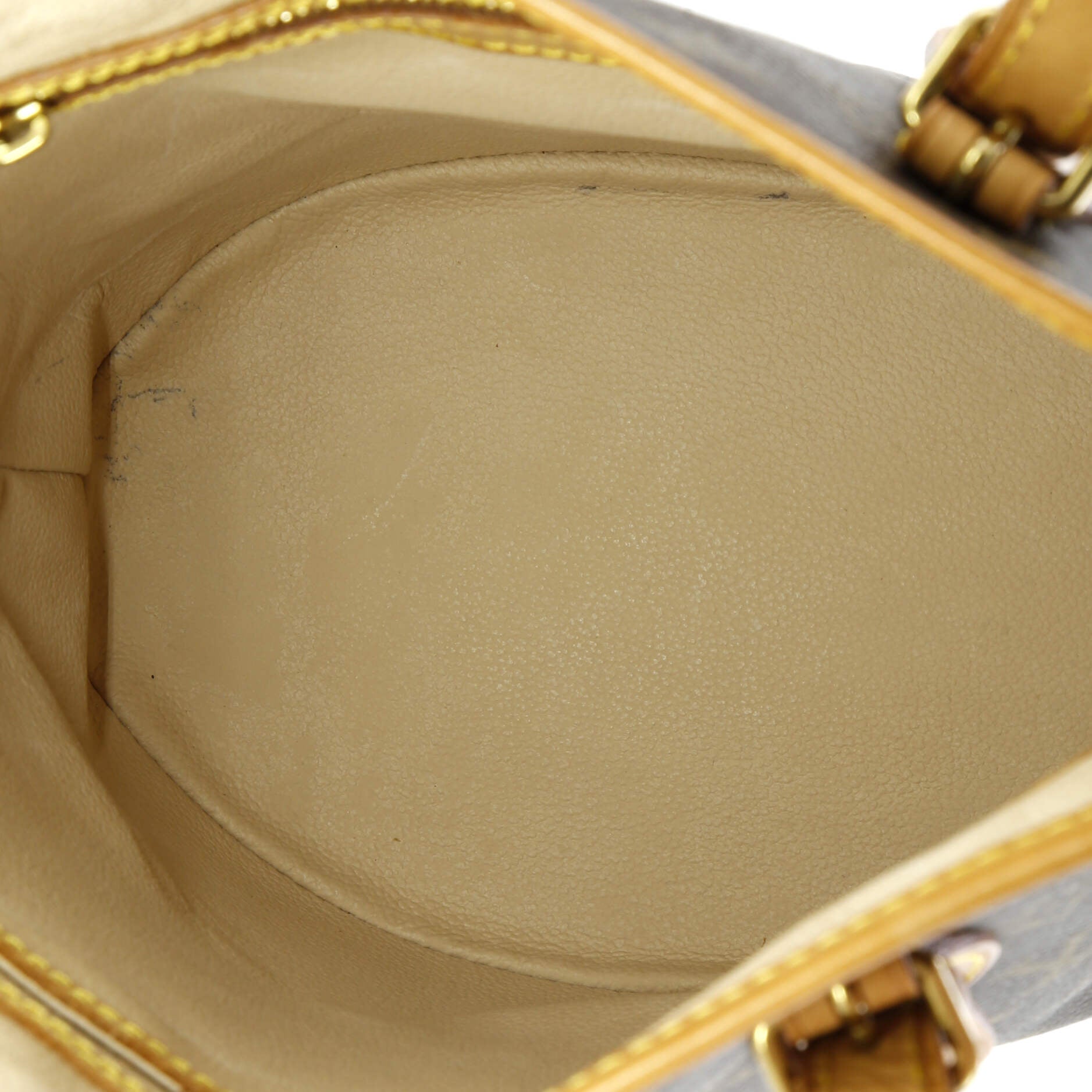 Pre-Loved Louis Vuitton Petit Bucket Bag Monogram Canvas - Image 10