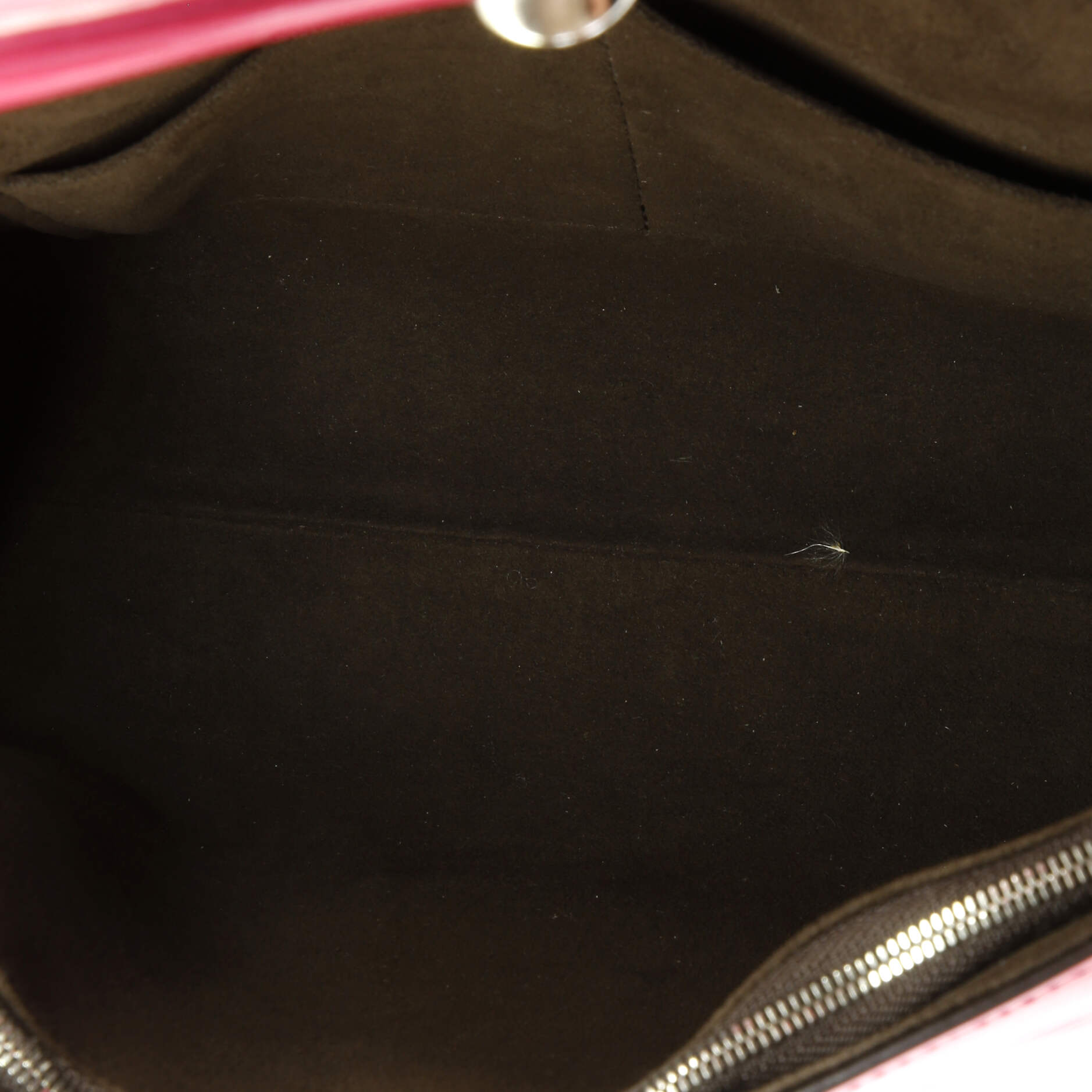 Pre-Loved Louis Vuitton Cluny Top Handle Bag Epi Leather BB - Image 5