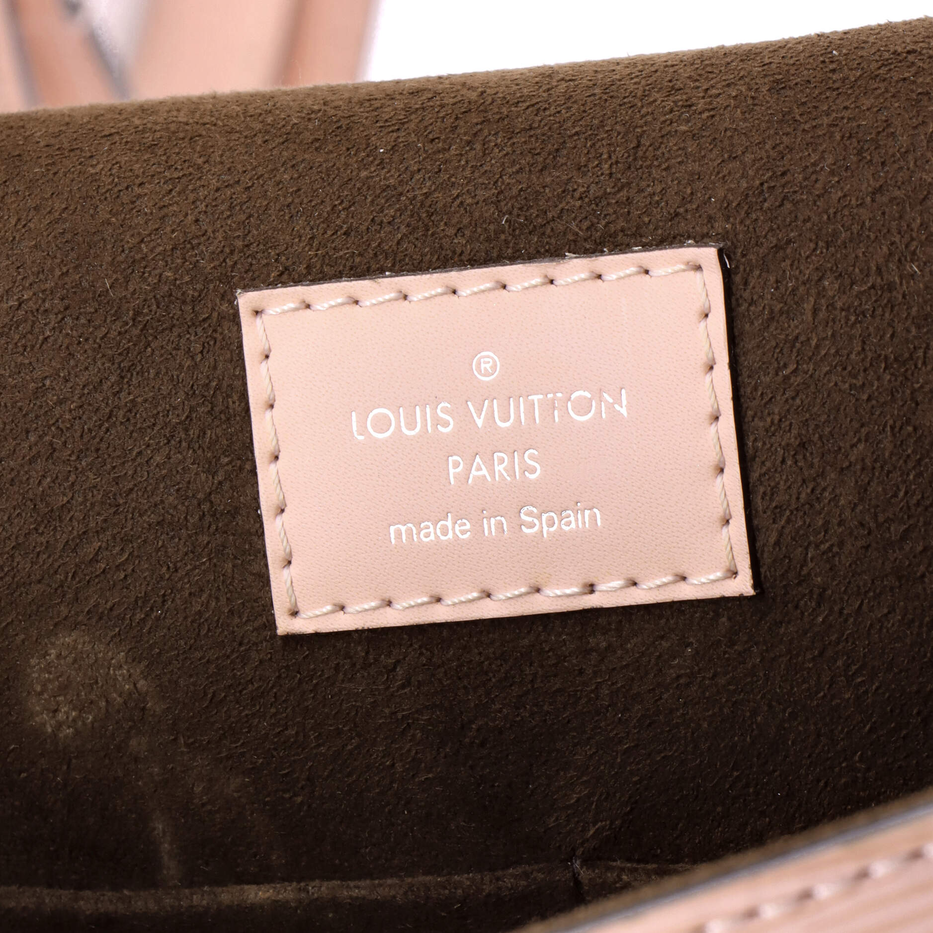 Pre-Loved Louis Vuitton Cluny Top Handle Bag Epi Leather BB - Image 6