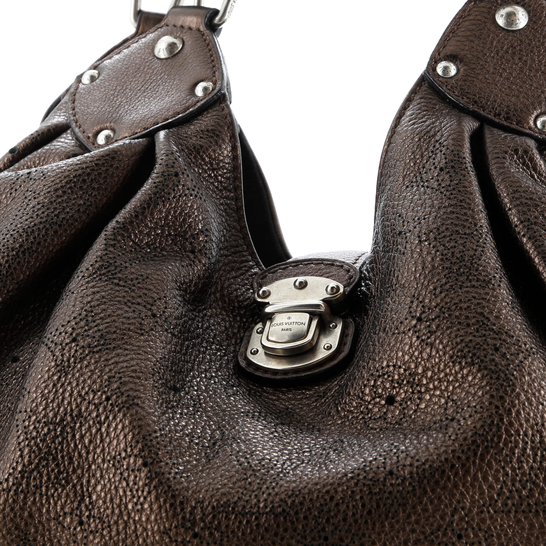 Pre-Loved Louis Vuitton L Hobo Mahina Leather - Image 6