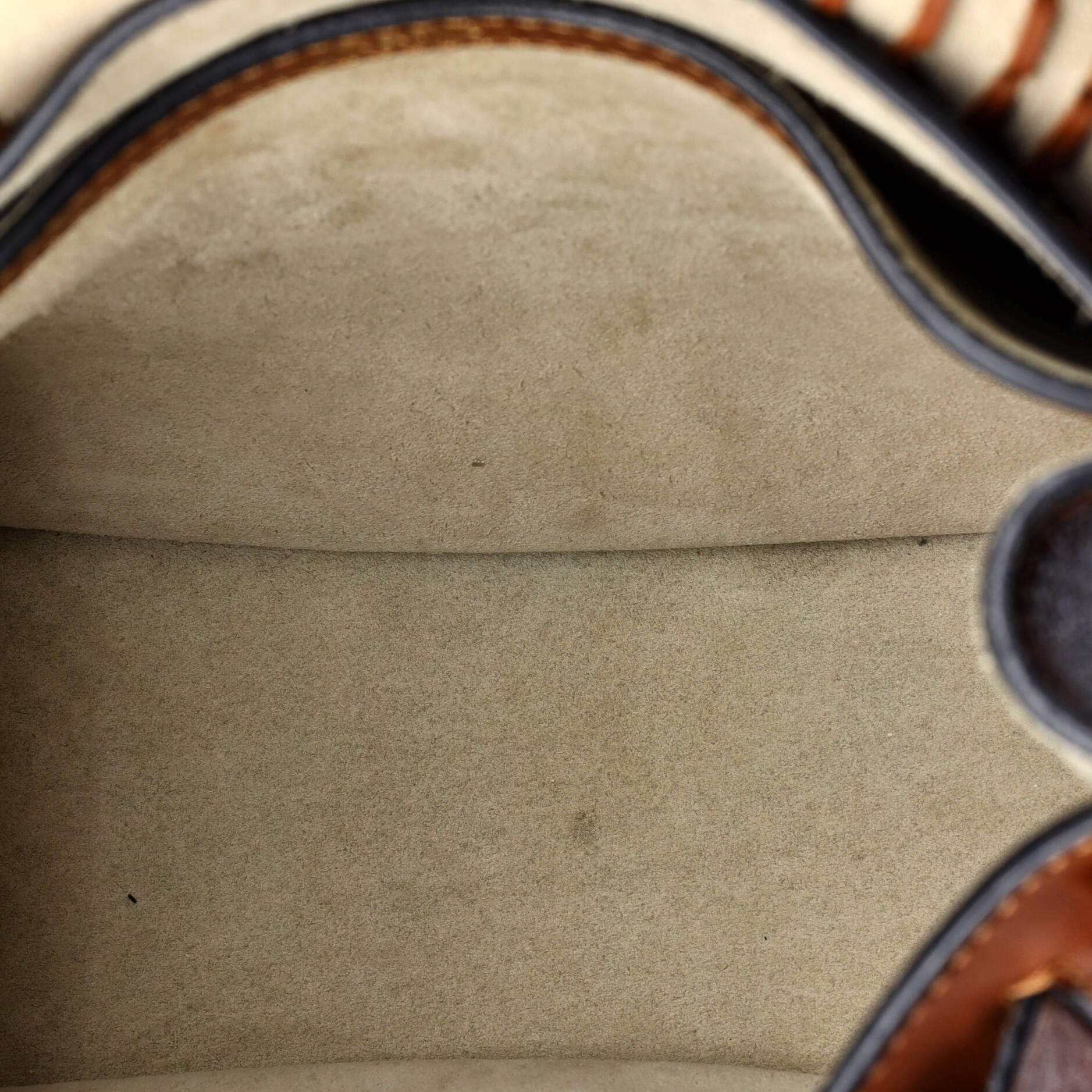 Pre-Loved Chloe Hudson Handbag Whipstitch Leather Small - Image 5