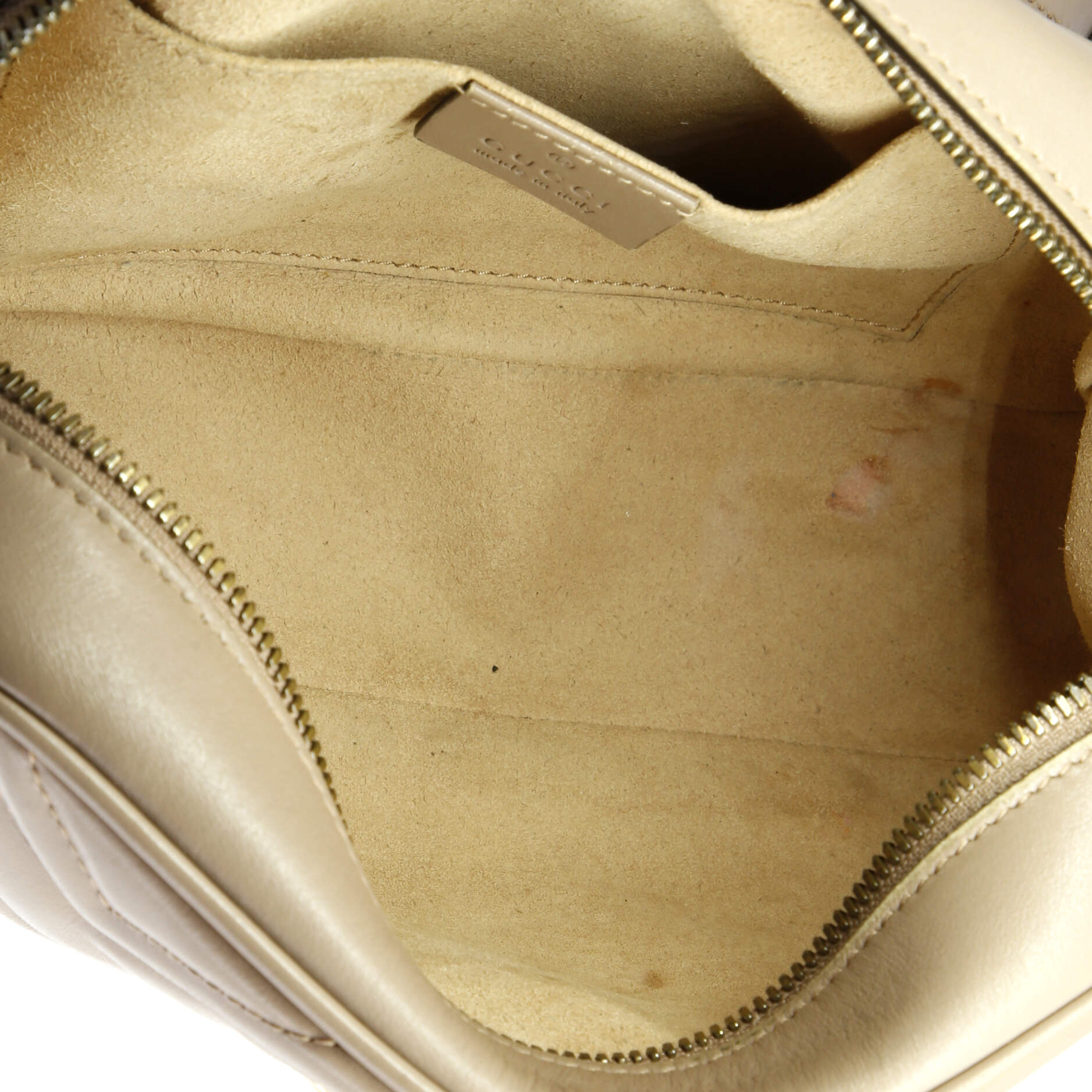 Pre-Loved Gucci GG Marmont Shoulder Bag Matelasse Leather Small - Image 5