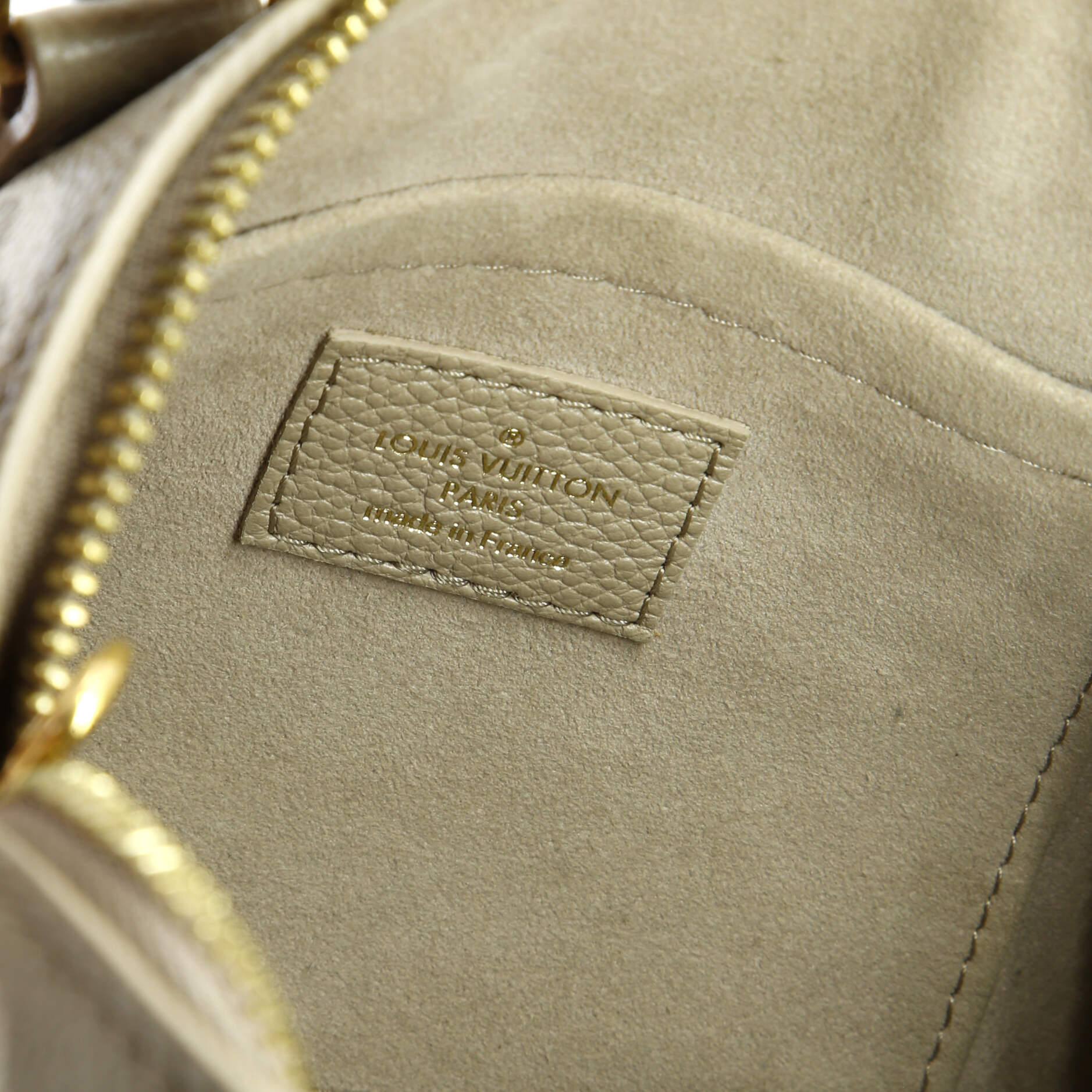 Pre-Loved Louis Vuitton Speedy Bandouliere Bag Bicolor Monogram Empreinte Giant 20 - Image 6