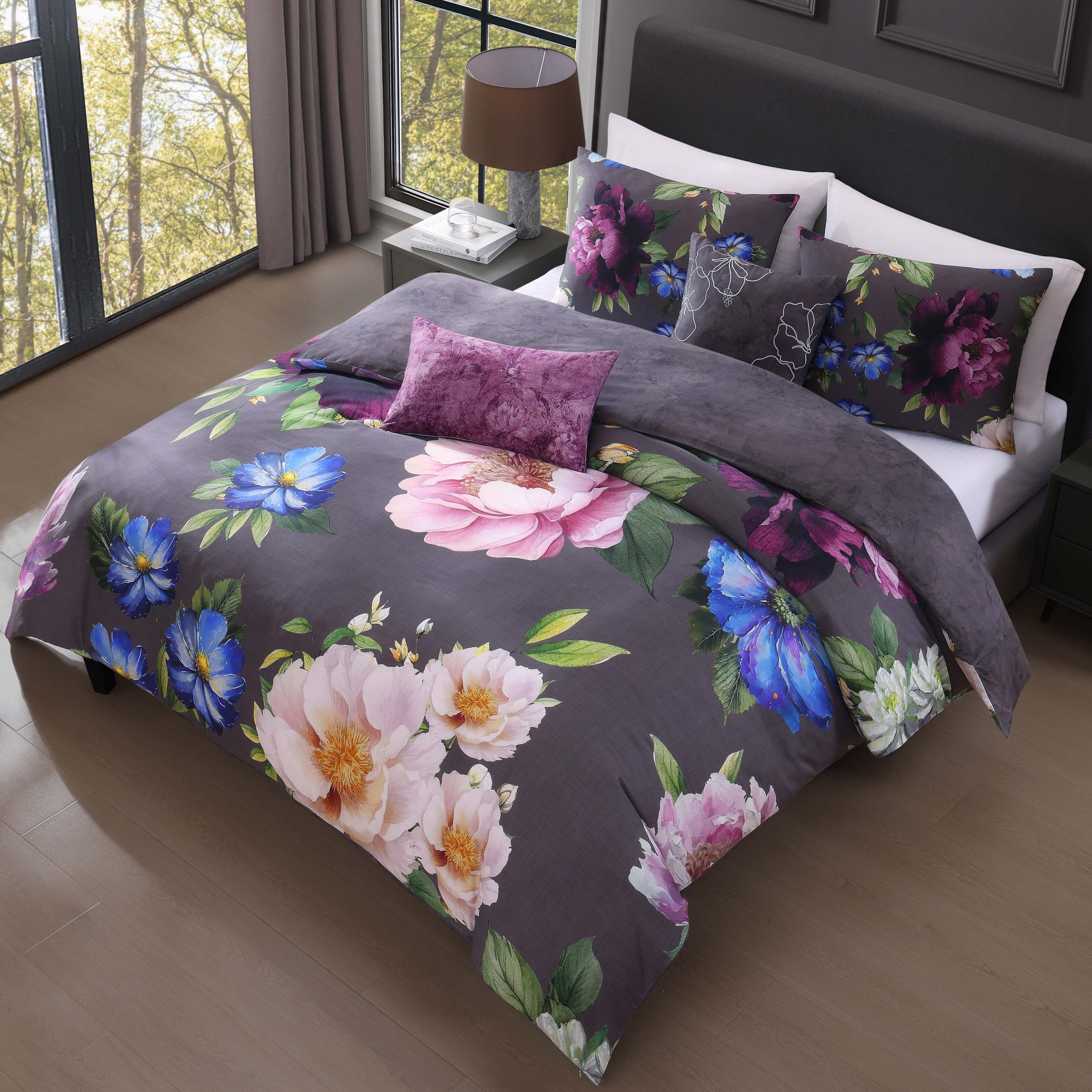 Bebejan Elegant Blossoms 5 Piece Reversible Comforter Set - Image 4