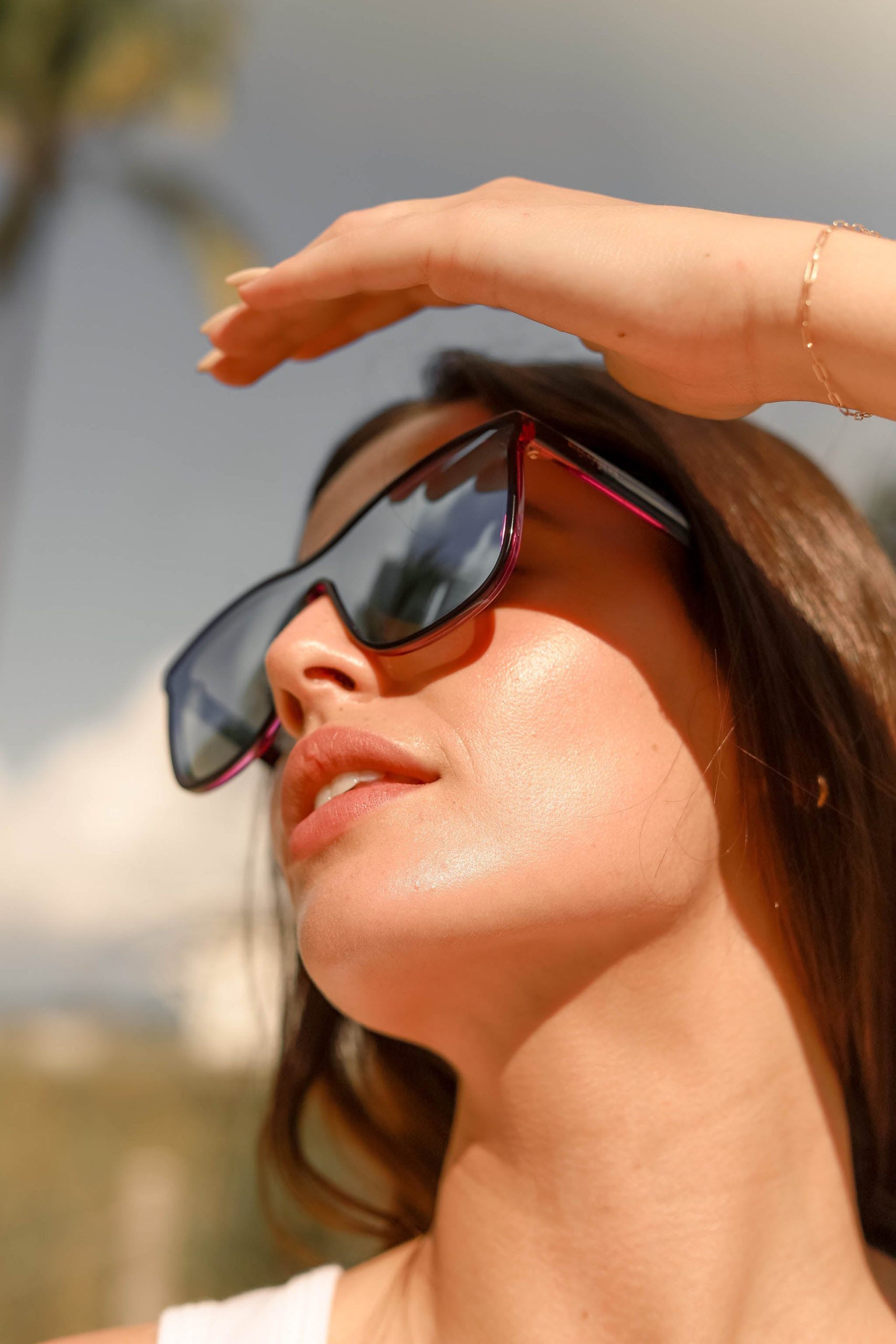 Biscayners Cranwood Magenta Women's Sunglasses - Image 3