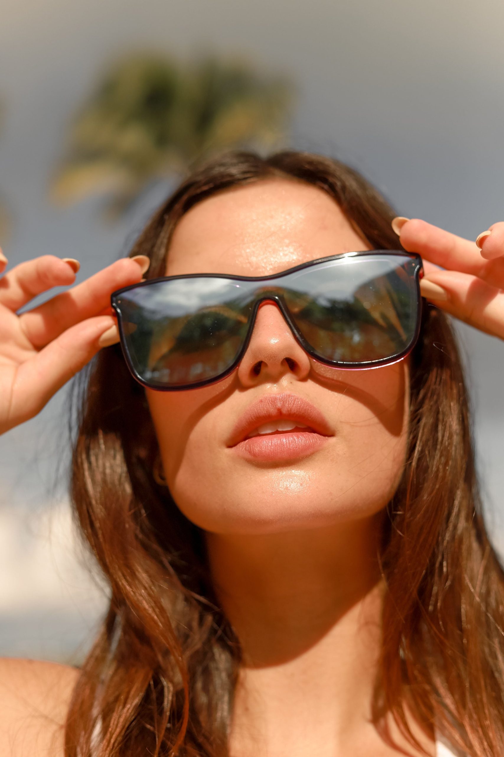 Biscayners Cranwood Magenta Women's Sunglasses - Image 4