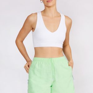 Cream Yoga Women's Sage v-neck seamless bra top white