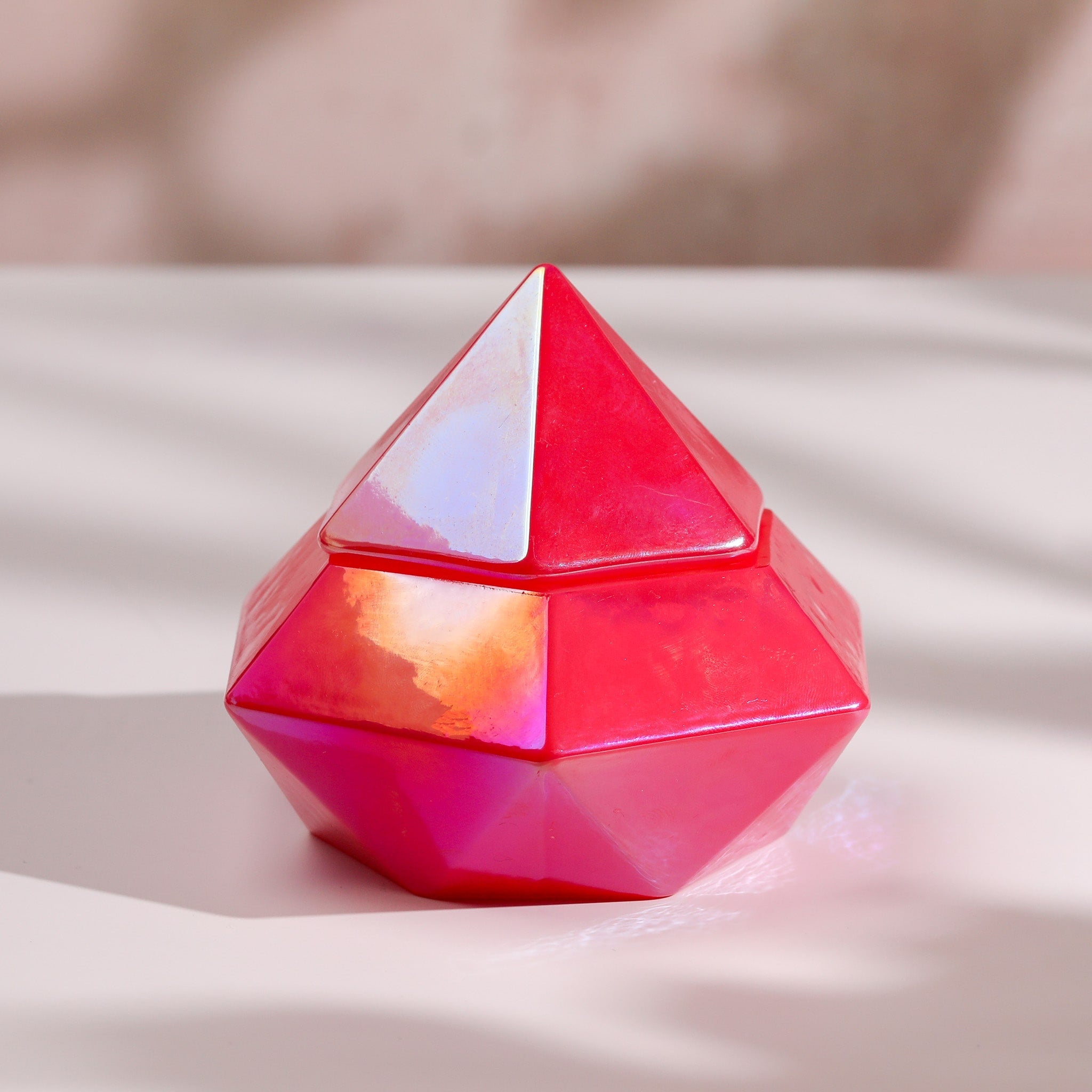 The Ruby Diamond Candle - Image 4